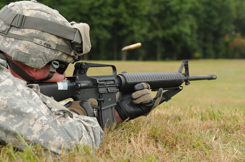M16A2射撃画像