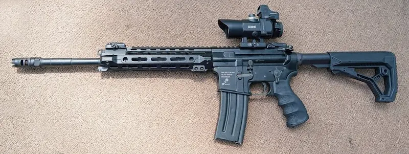 Pindad AM1ライフル画像