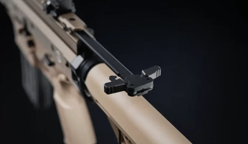 FN Herstal FN ARKA チャージングハンドル画像